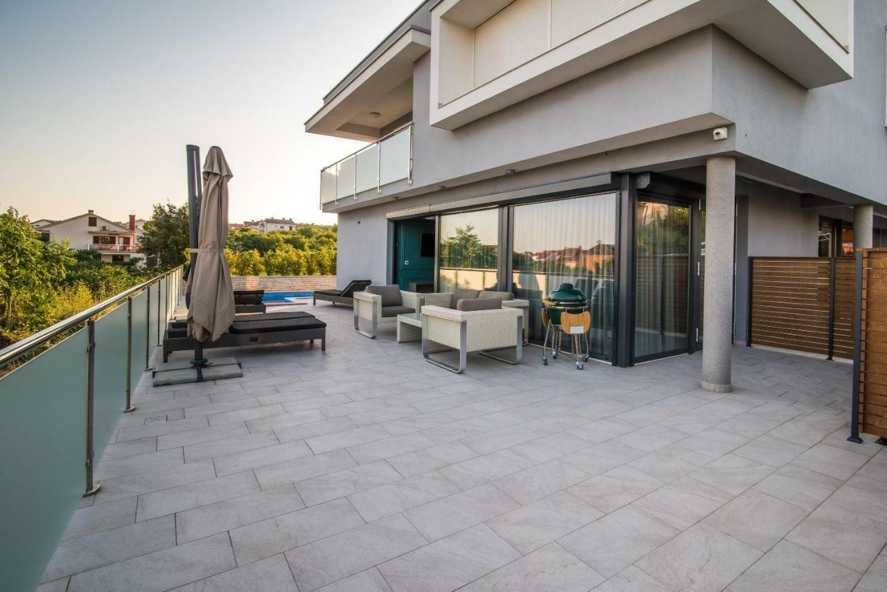 Luxury Apartment Imperia 克尔克 外观 照片